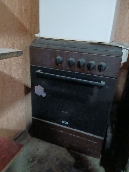 Газ плита Артель