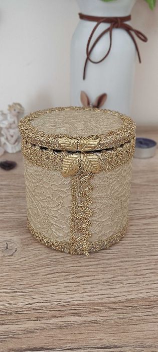 Ръчно изработени кутийки и панерки