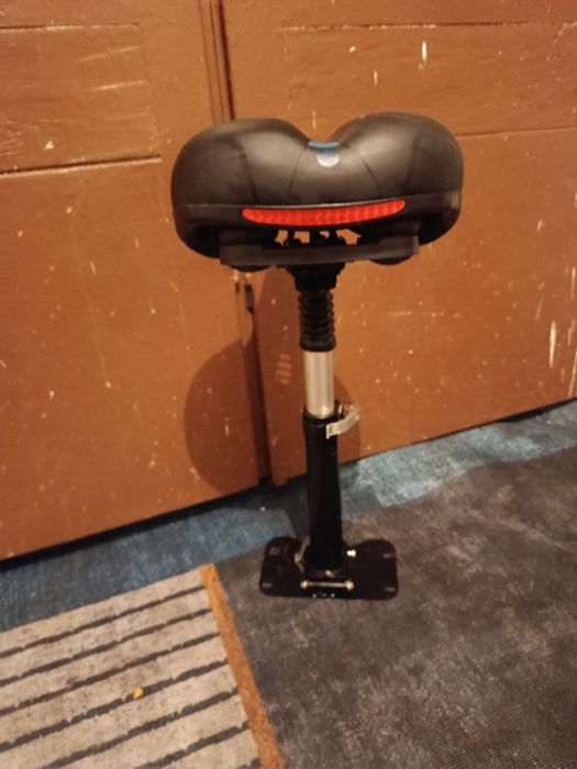 Сиденье для электросамоката