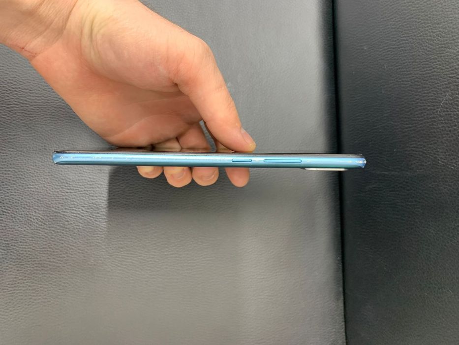 Оппо 15s в отличном состоянии