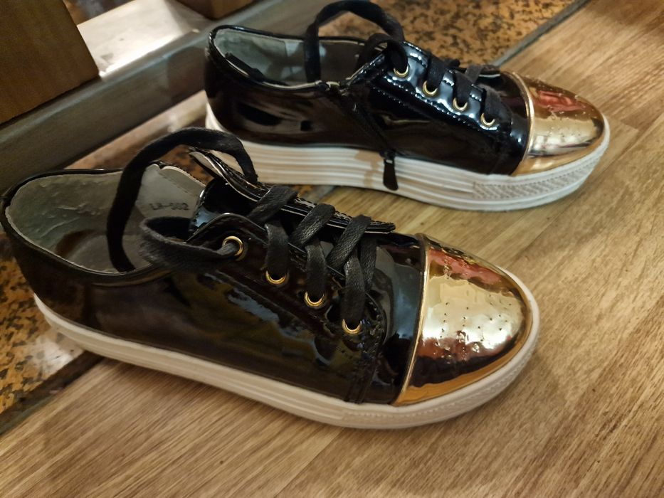 Детские вещи, обувь и одежда