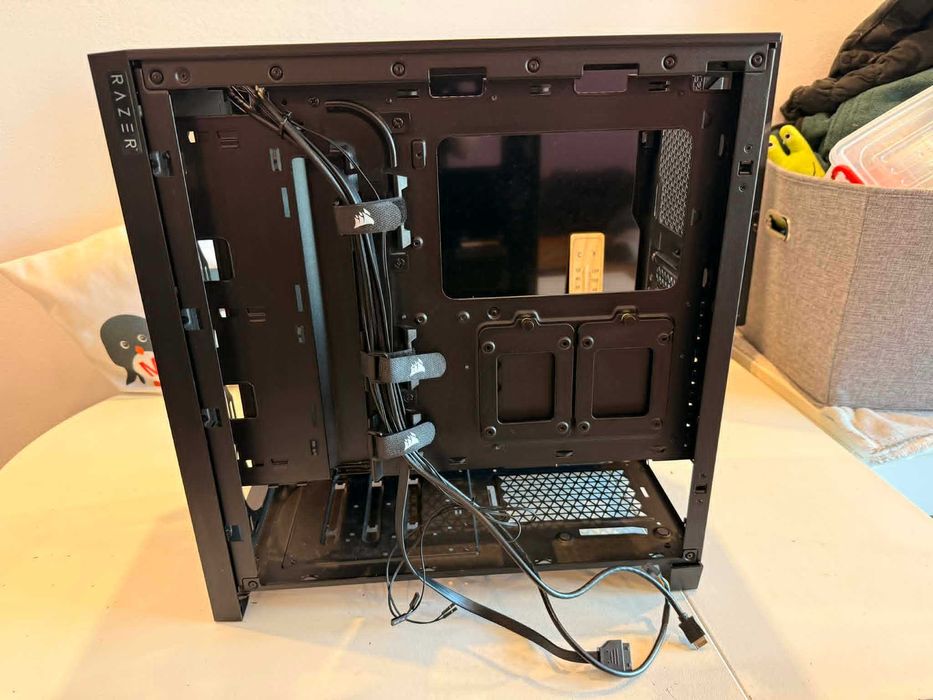 Carcasa PC Corsair 4000D Airflow Black