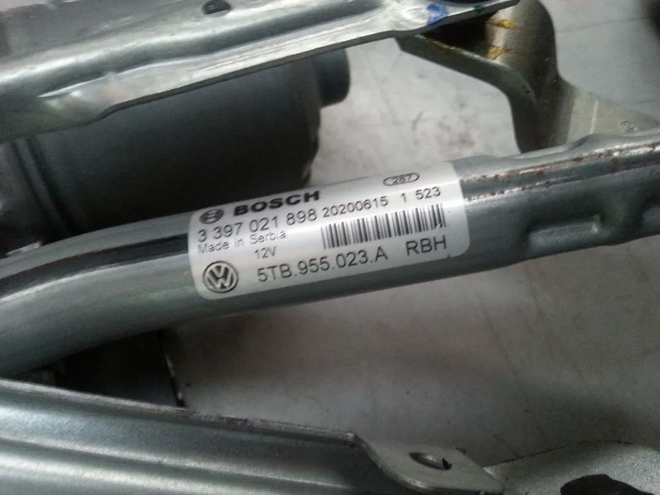 Ansamblu stergatoare VW Touareg III 3.0 TSI 4motion 761955023A (2020)