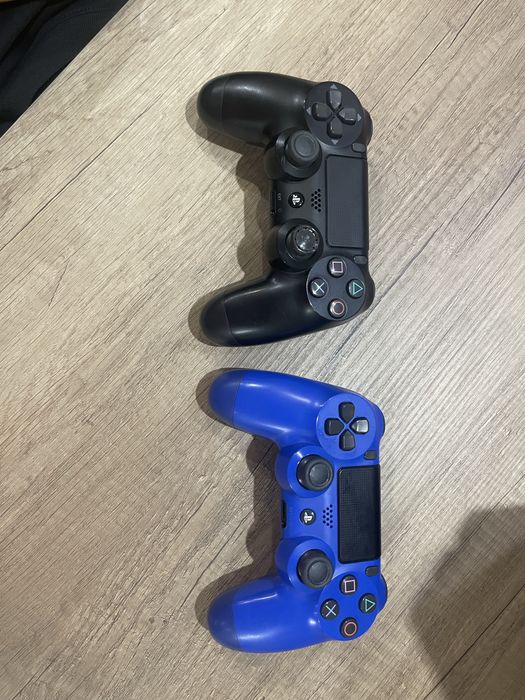 Плейстейшен 4 про на 1 тб + 2 джостика+Horizon