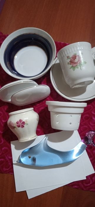 Посуда Новая: сервиз чайный,тарелки глубокие и мелкие, ПодарочНабор