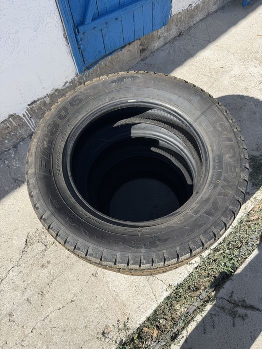 Зимний шины почти новые