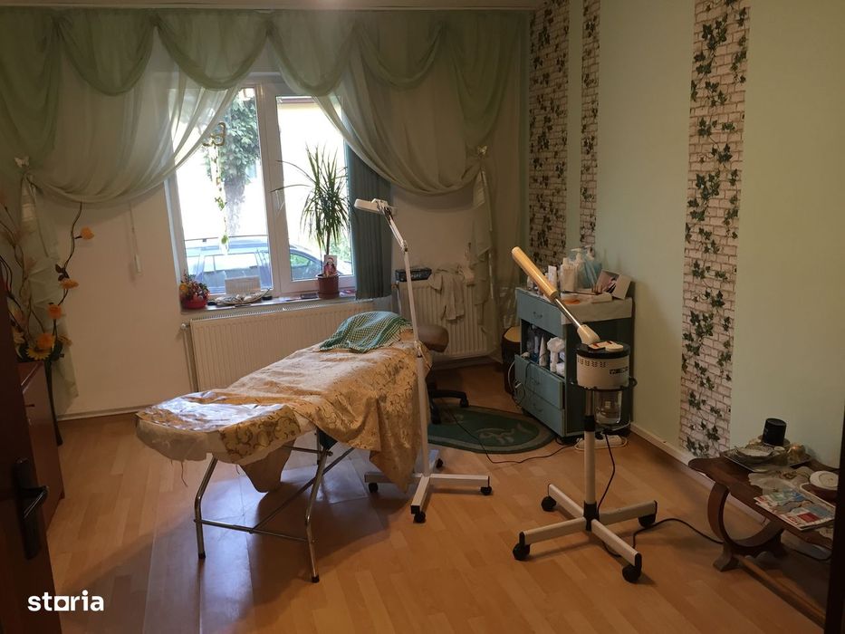 Spațiu comercial de închiriat în Centrul Nou