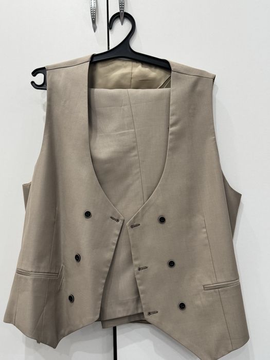 Новый Пиджак Бежевый