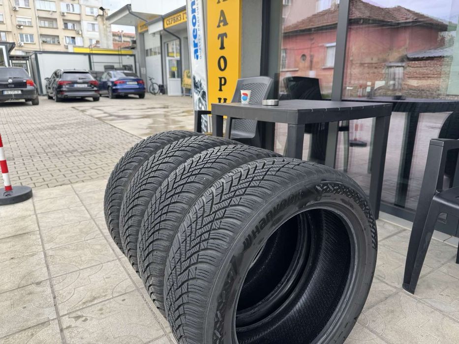 4бр.зимни гуми 215/55/17 98V HANKOOK 24