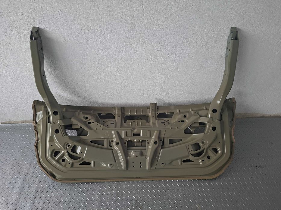 Нов Оригинален Алуминиев Заден Капак Багажник BMW G21 - Грунд