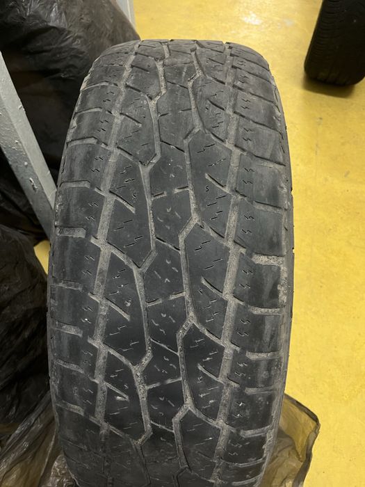 Продам шины 265/65/17 4шт Danlop