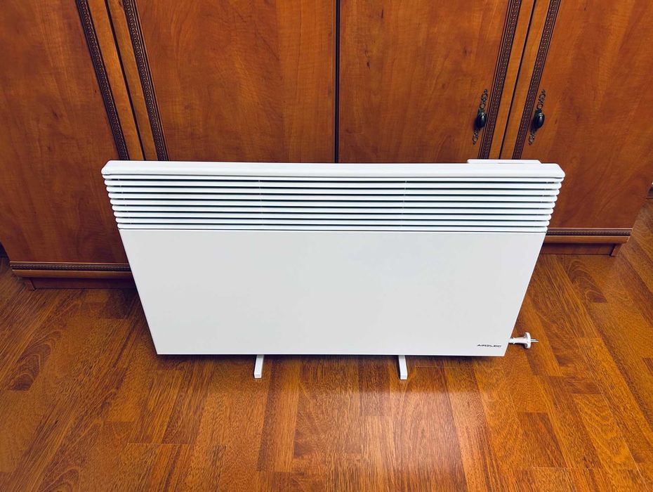 Конвектор 2000W Airelec Tactic Pro[електронен термостат/дигитално управление]