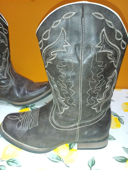 Каубойски ботуши N 37 - 29 лв