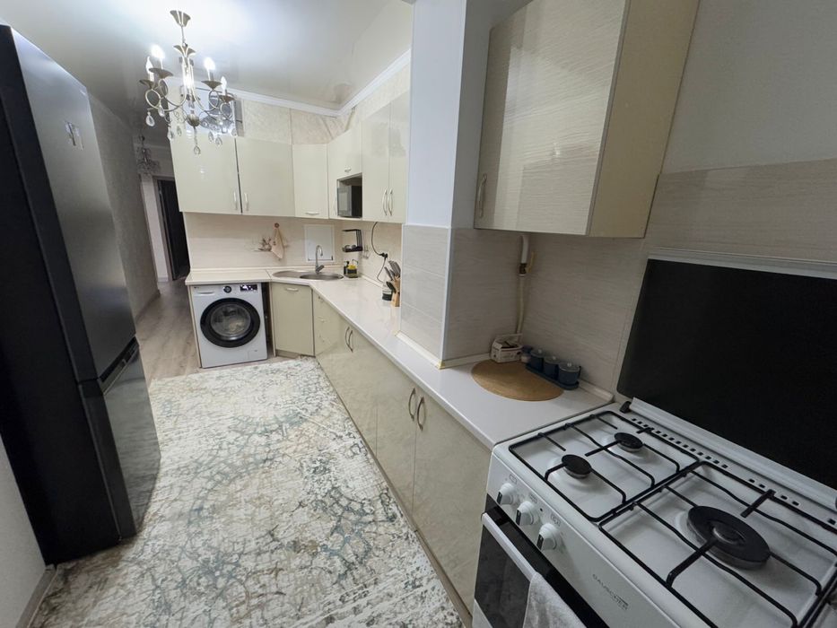 Кухонный гарнитур б/у