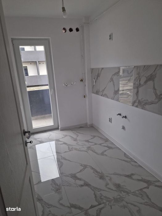 Apartament 2 camere decomandat, balcon, Lunca Cetatuii-69500 euro