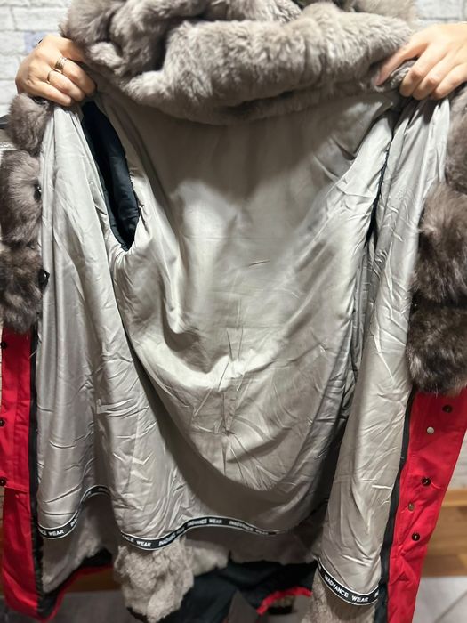 Продам парку состояние отличное