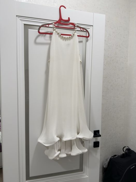 Продам шикарное платье