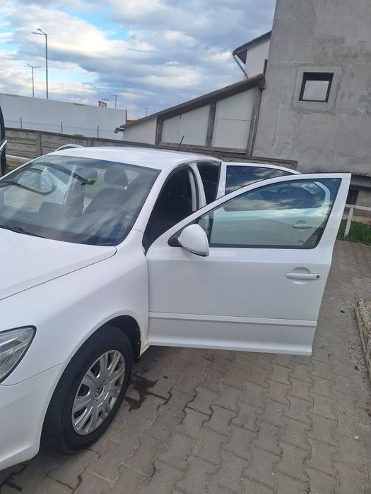 Vând Skoda Octavia 1.6 Dci an 2012