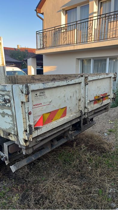 Camion nissan atleon 7,5t