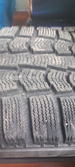 Продаётся  резина фирмы Pirelli.