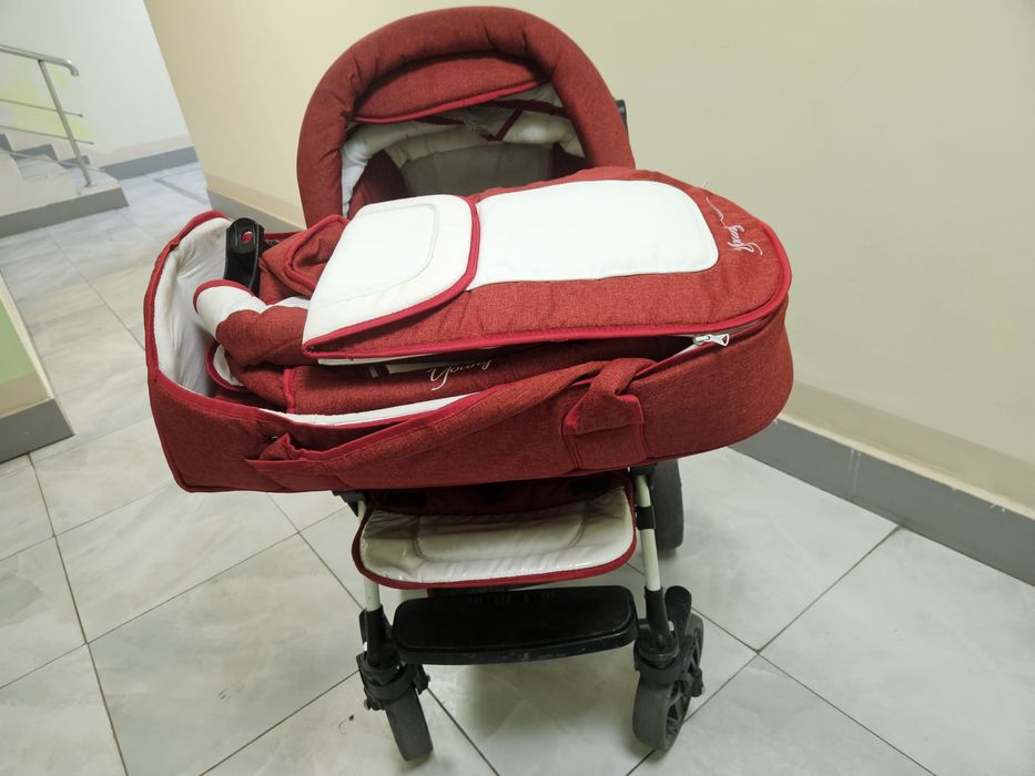 Продам детскую коляску