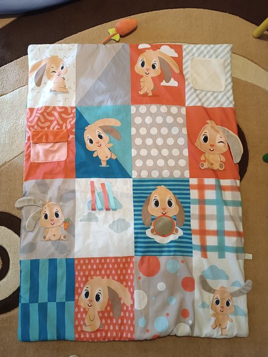 Centru interactiv/Covor de joacă