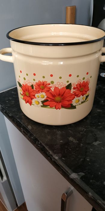 Кастрюля эмалированная Советский период