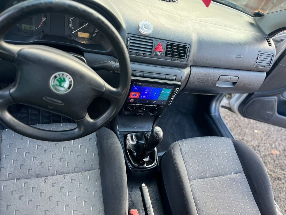 Vând Skoda Octavia 1, motor 1.9 TDI , An  2006 
              Masina a