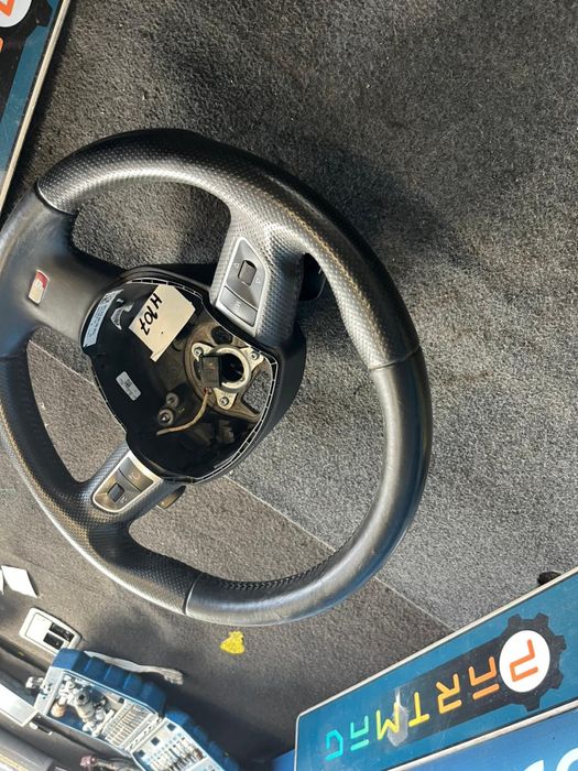 Оригинален волан за Ауди Audi 8P0419091 A3 Q5 F1 пера ном 107