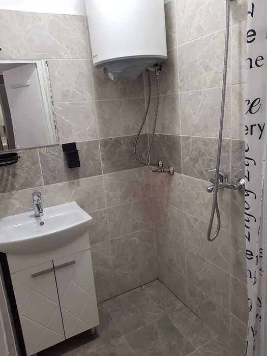 Дава се под наем Двустаен апартамент в Варна, Владислав Варненчик - 64 кв.м за 338.64 € - Снимка #1