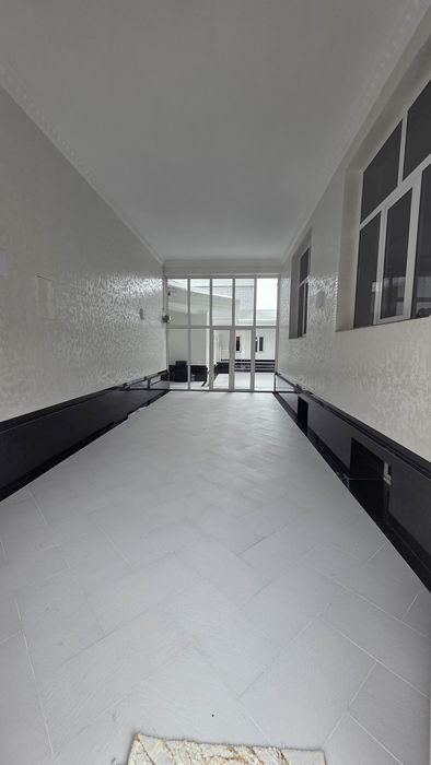 Продаётся дом на 2 семьи