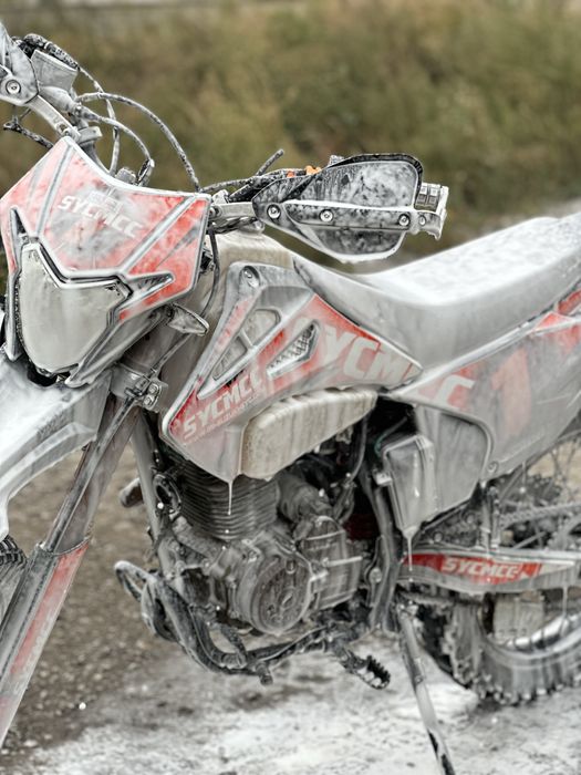 Продам мотоцикл Sycmcc 250