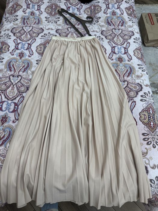 Киімдер барлығы 2000 тг