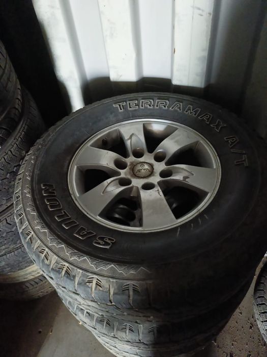 Продам диски с резиной R 16