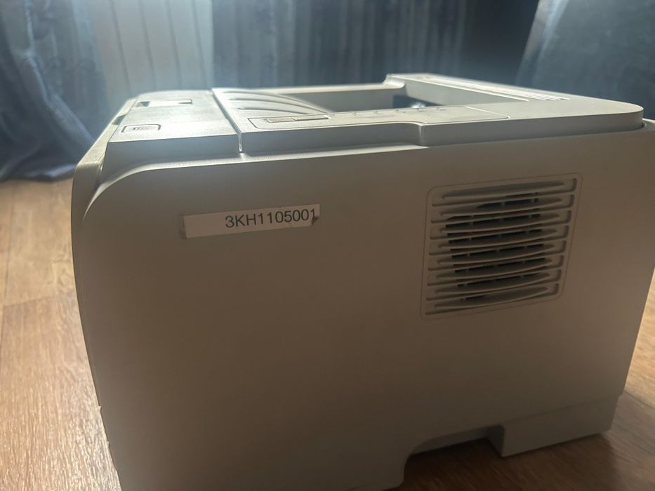 Принтер HP в хорошем состоянии
