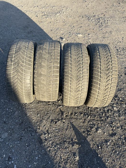 Шины на леговой автоммобил