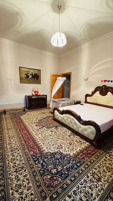 Продается элитный участок 8,5 соток в центре города Бухары