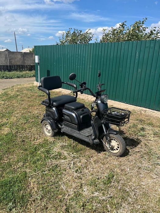Продам электрический трицикл