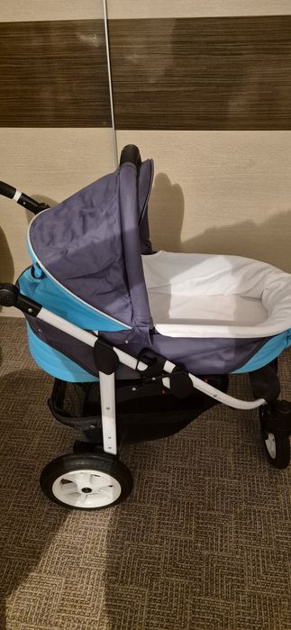 Продам коляску 2 в 1