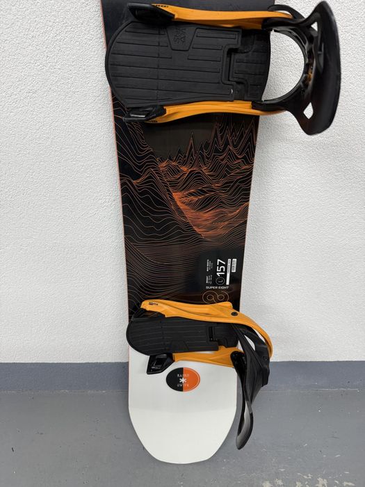 placa snowboard salomon super 8 rtl L157cm 2025