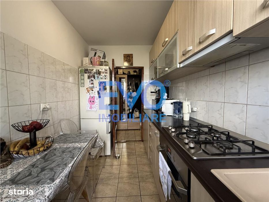 Apartament De Vanzare Cu 2 Camere,  Zimbru