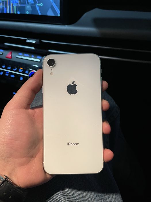 Iphone XR 64гб..