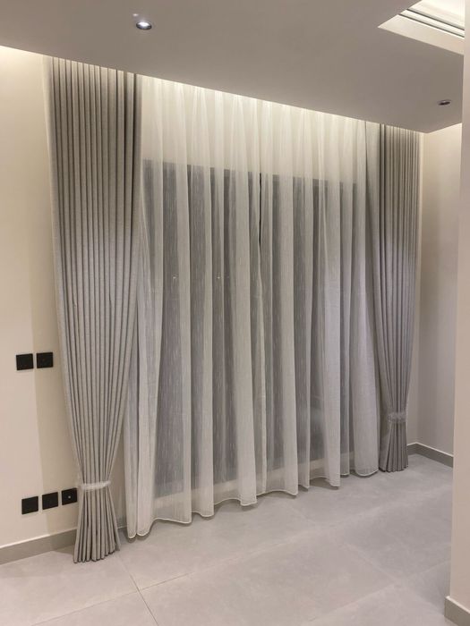 Продам новые шторы!