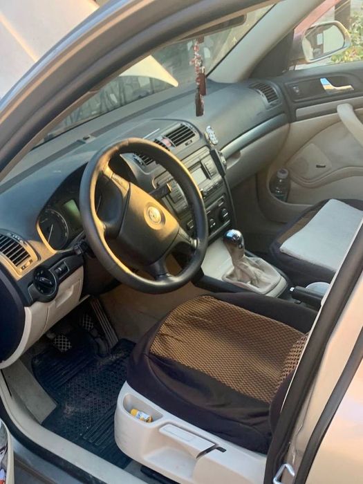 SKODA Octavia 2008 — imagine 5