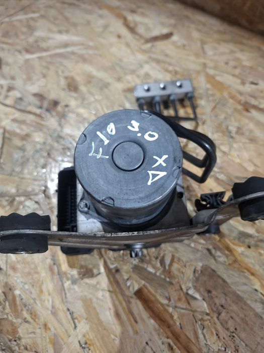 Pompă ABS DSC xDrive BMW Seria 5 F10 3.0 Diesel / Benzina Cod 34516858955