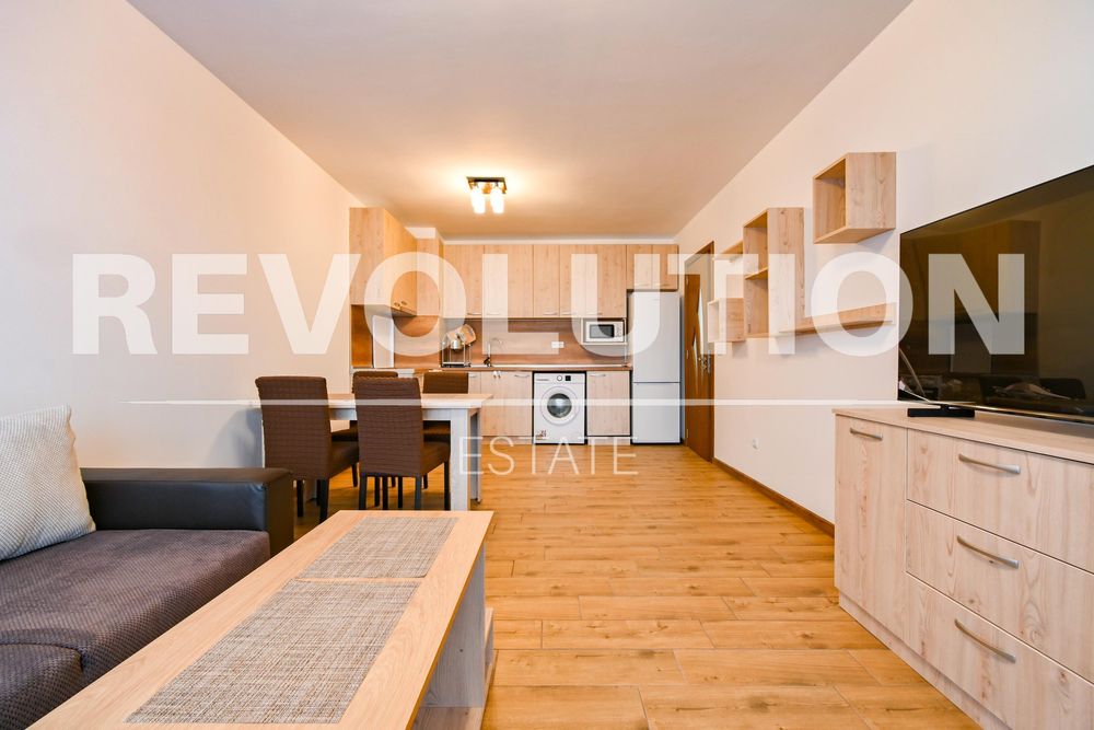 Дава се под наем Двустаен апартамент в София, Левски В - 60 кв.м за 475 € - Снимка #2