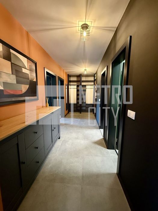 Продава се Тристаен апартамент в София, Малинова долина - 97 кв.м за 3299 €/кв.м - Снимка #9