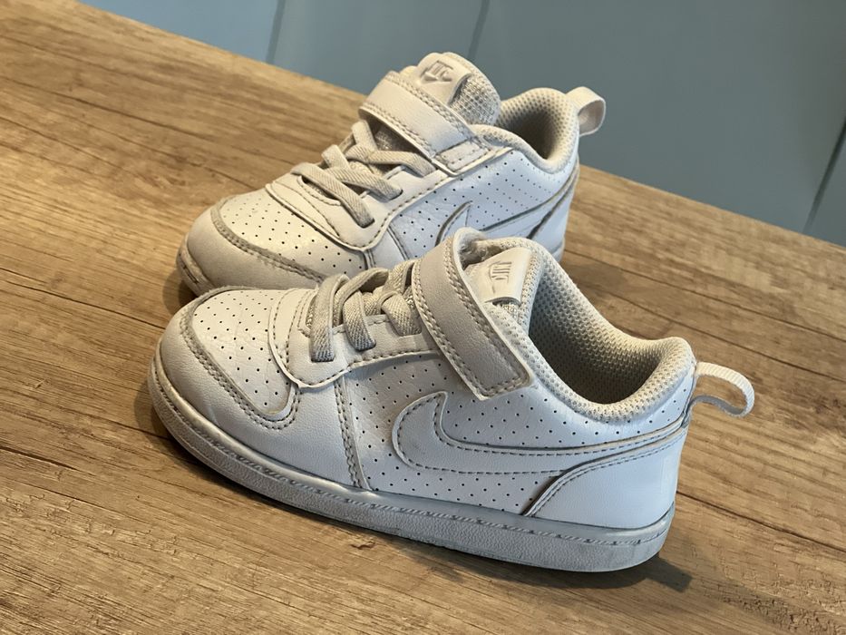 Nike Baby Court Borough 23.5