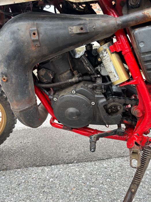 Продавам Yamaha DT200R