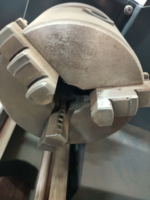 Токарный станок продам